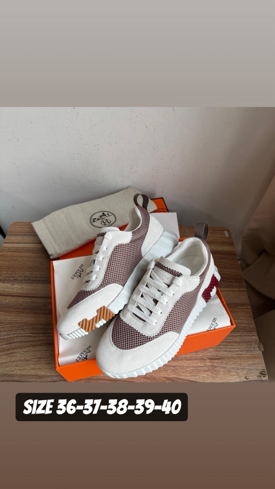 Hermes Bouncing Sneakers roze, Ophalen of Verzenden, Nieuw, Roze, Sneakers of Gympen
