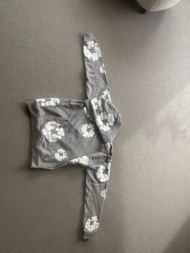Denim Tears Cotton Wreath Hoodie Grijs Maat S, Kleding | Heren, Truien en Vesten, Ophalen of Verzenden, Zo goed als nieuw, Maat 46 (S) of kleiner