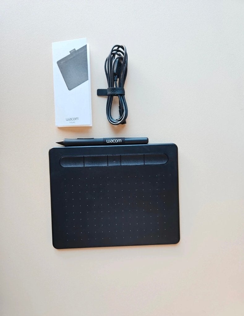 Wacom Intuos S tekentablet – Zwart, Computers en Software, Tekentablets, Ophalen, Zo goed als nieuw, Draadloos, Walcom