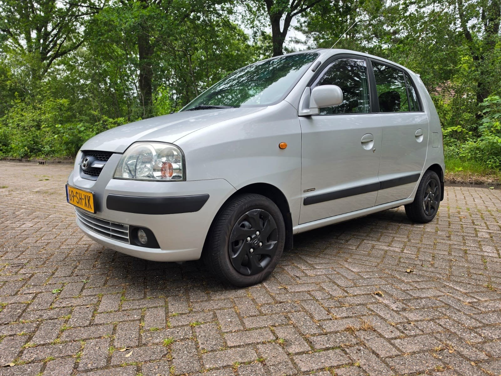 Hyundai Atos 1.1 2006 Grijs, Airco, kanteldak, Auto's, Voorwielaandrijving, Stof, 31 €/maand, 4 cilinders