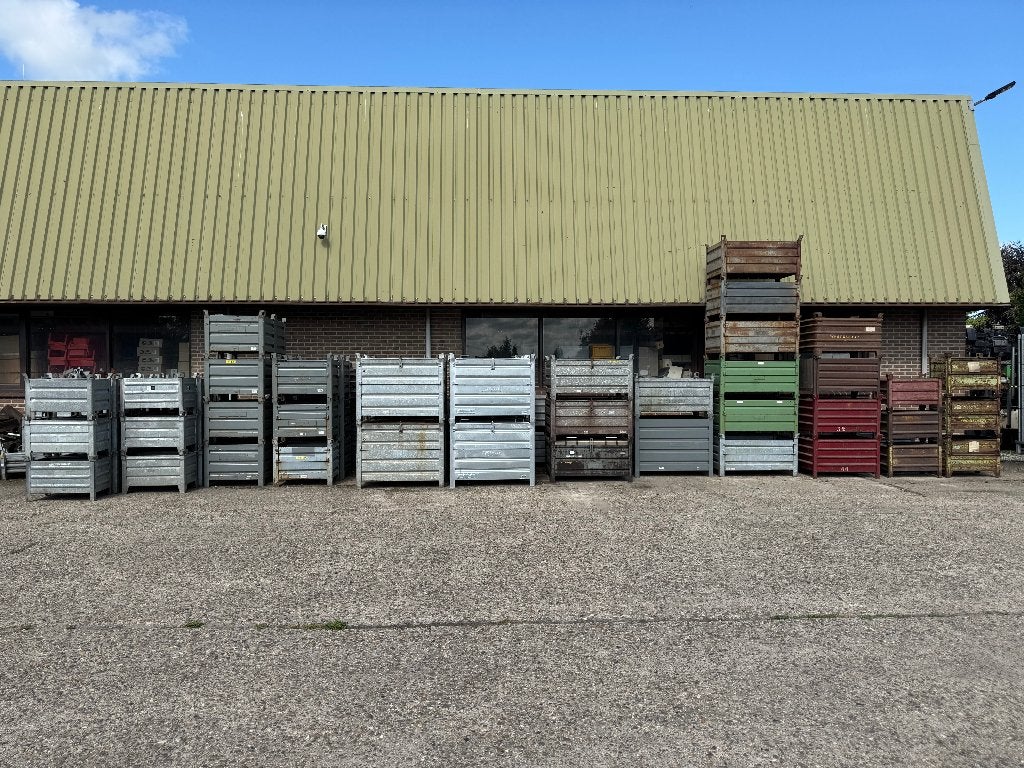 Stapelbakken staal in diverse maten en uitvoeringen, Ophalen, Gebruikt, 100 cm of meer, 60 cm of meer