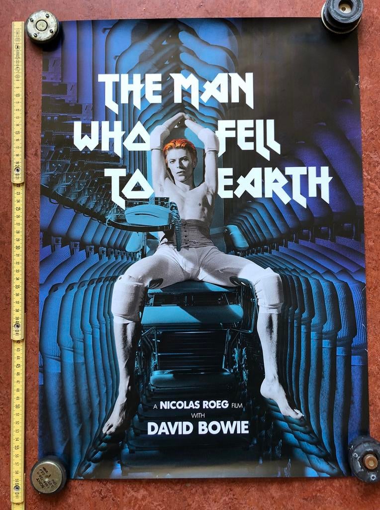 Originele filmposter The Man Who Fell to Earrh ong 40x60 cm, Rechthoekig Staand, Ophalen of Verzenden, Zo goed als nieuw, A1 t/m A3