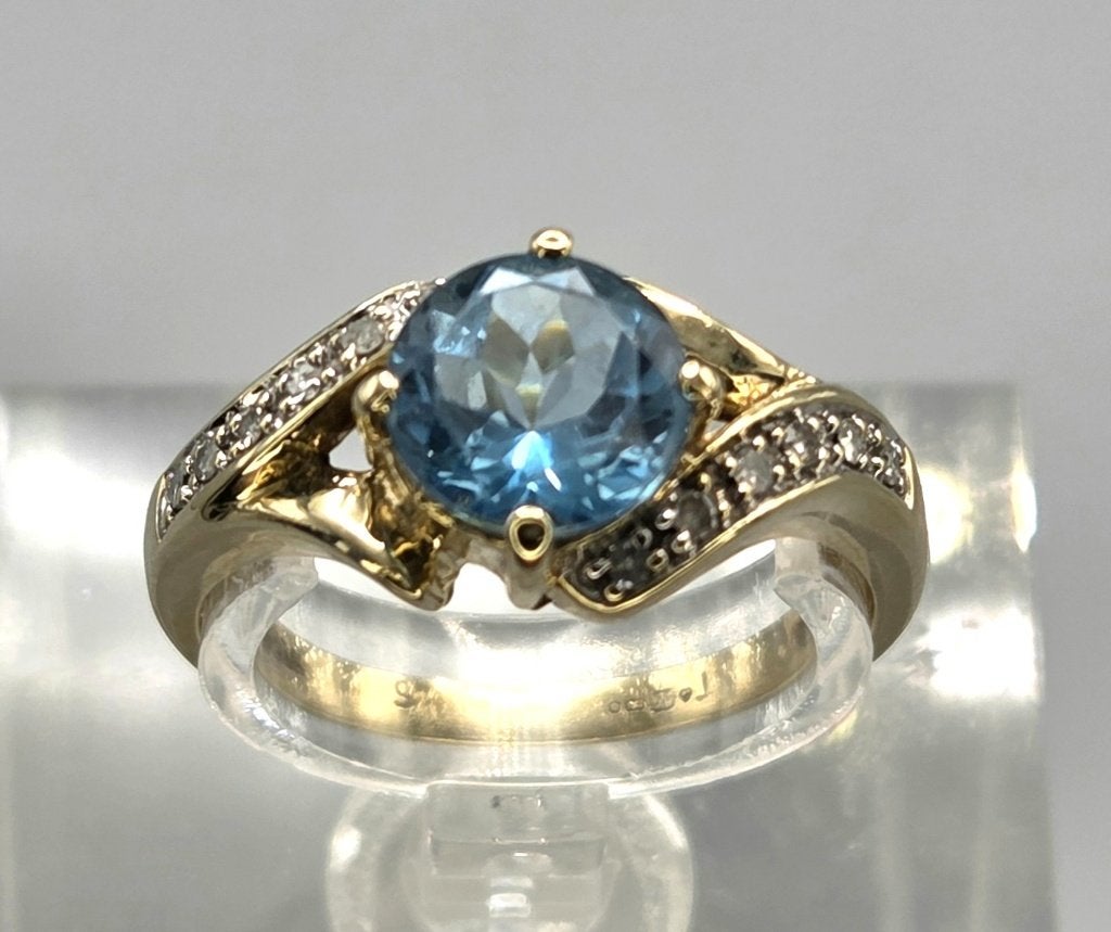 Gouden Vintage ring edelsteen topaas en diamant. 2026/615, Blauw, ., Ophalen of Verzenden, .