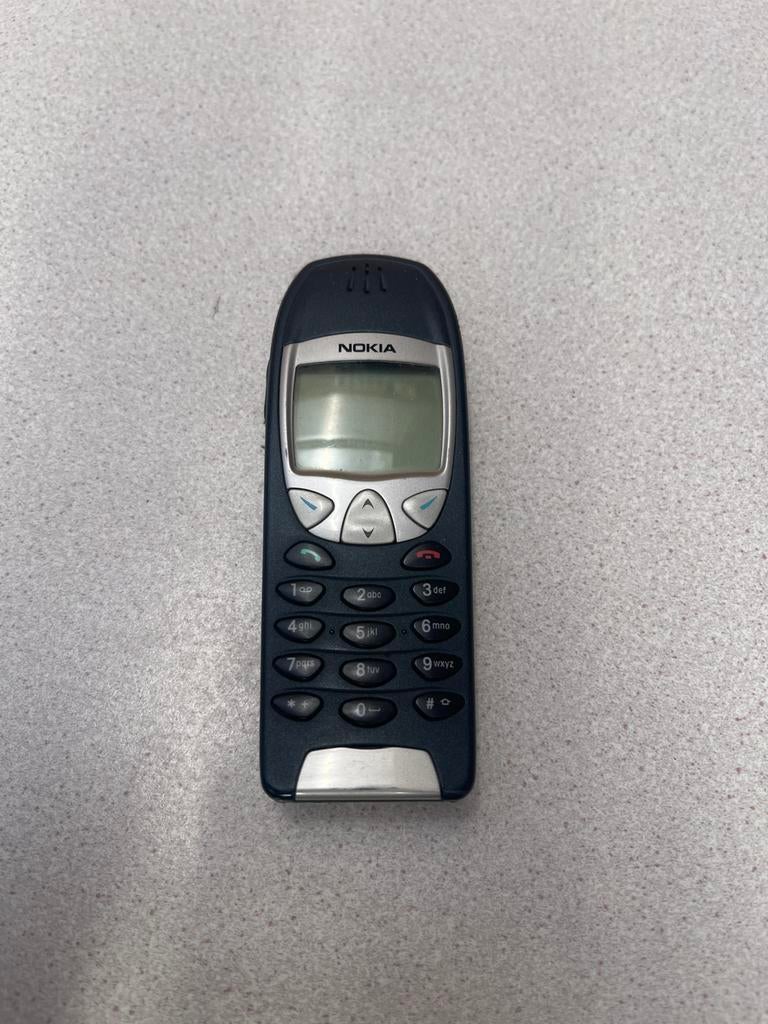 Nokia 6210 simvrij, Ophalen of Verzenden, Zo goed als nieuw