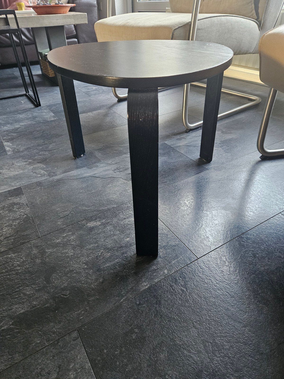 Zwart rond bijzettafeltje - Gebruikt, 45 tot 60 cm, Minder dan 55 cm, Gebruikt, Klassiek