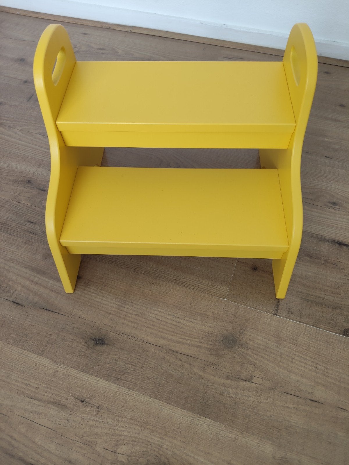 Ikea trogen Gele houten  opstapje  / krukje voor kinderen, Ophalen, Zo goed als nieuw, Overige typen