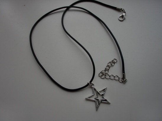 Koordketting wax zwart met hanger sterren, Verzenden, Zwart, Nieuw, Overige materialen