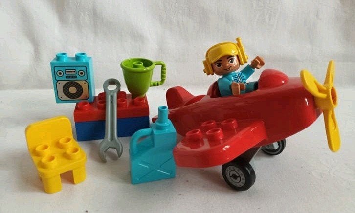Lego Duplo set 10908 Rood Vliegtuig met piloot. Compleet, Ophalen of Verzenden, Zo goed als nieuw, Duplo, Complete set
