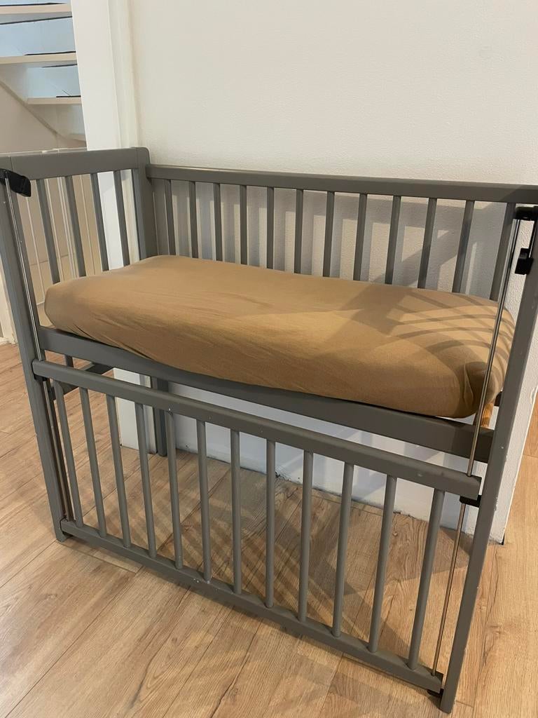 Co sleeper petit amelie, Kinderen en Baby's, Babywiegjes en Ledikanten, Ophalen, Gebruikt, Wieg