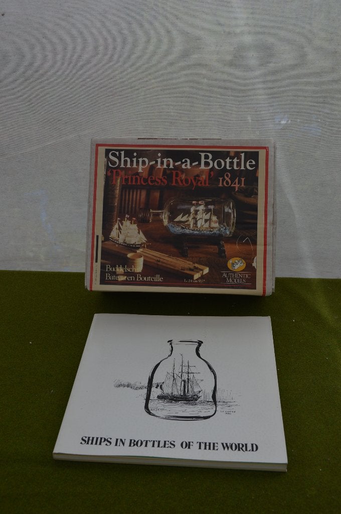 Vintage scheepje in fles/ Ship in a bottle Princess Royal, Hobby en Vrije tijd, Modelbouw | Boten en Schepen, Ophalen of Verzenden