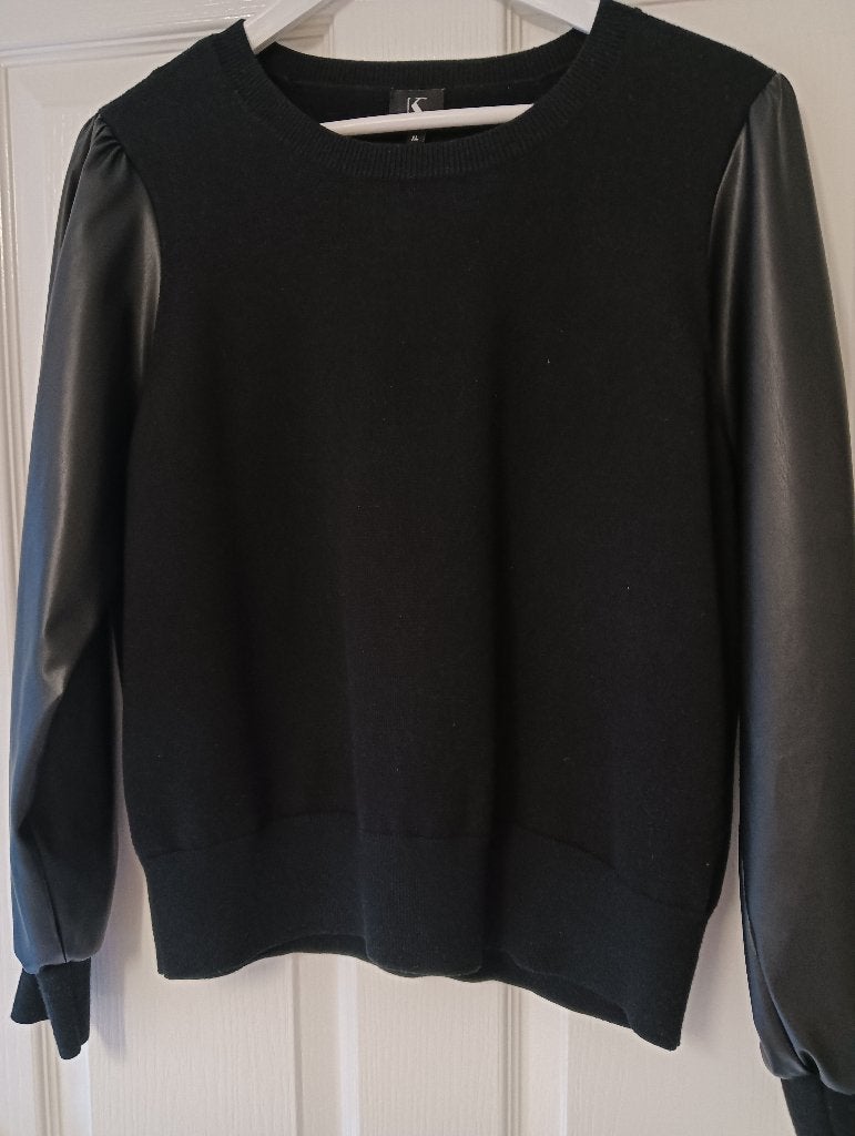 Zwarte trui, Kleding | Dames, Ophalen of Verzenden, Zo goed als nieuw, Zwart
