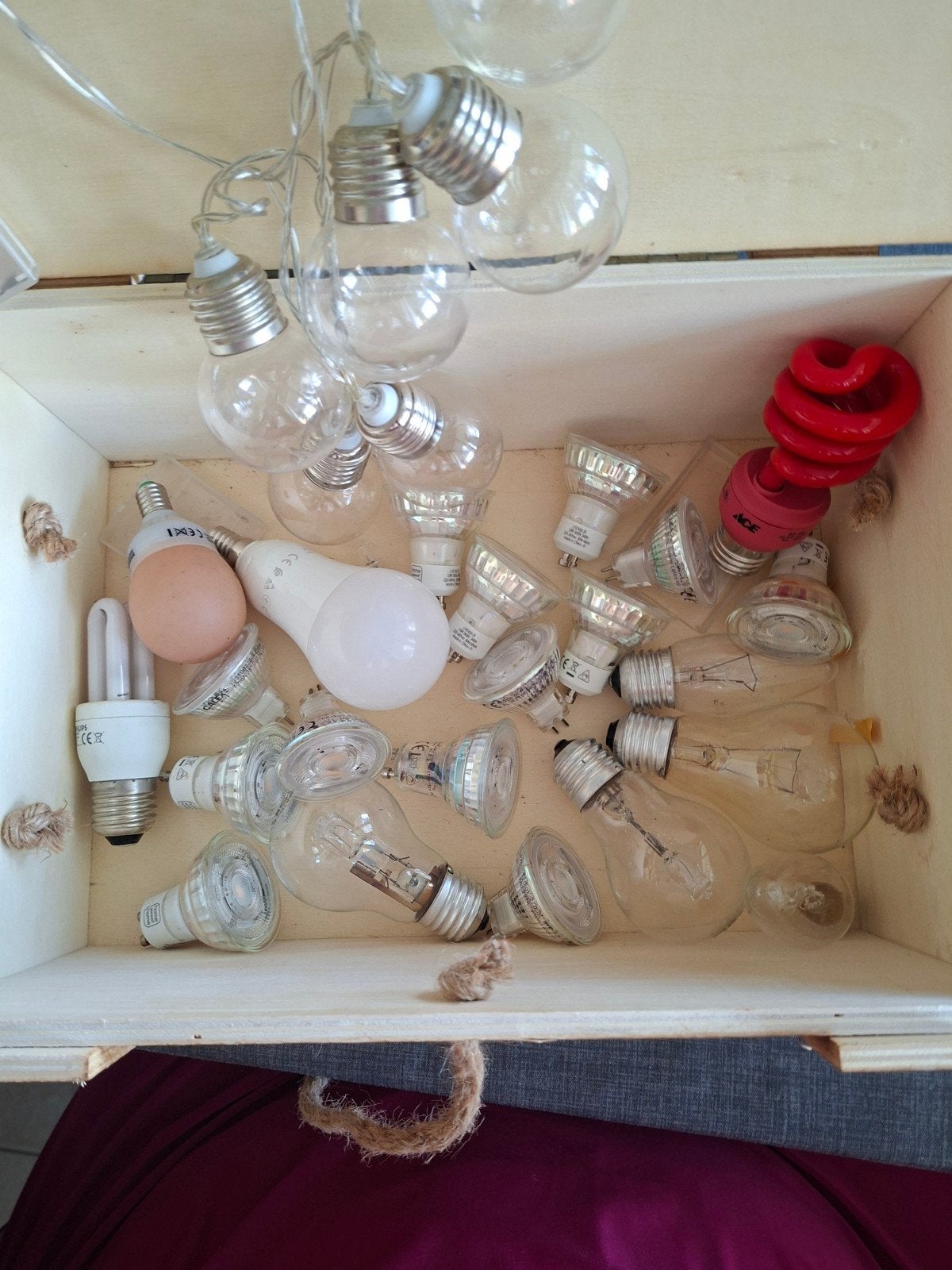 DIVERSE LAMPEN EN SPOTJES, Ophalen