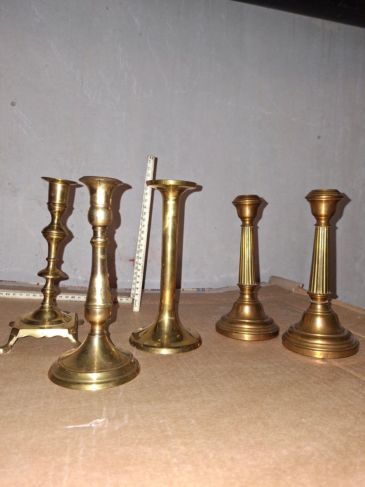 Set van 5 messing kandelaars, Antiek en Kunst, Antiek | Kandelaars, Ophalen of Verzenden