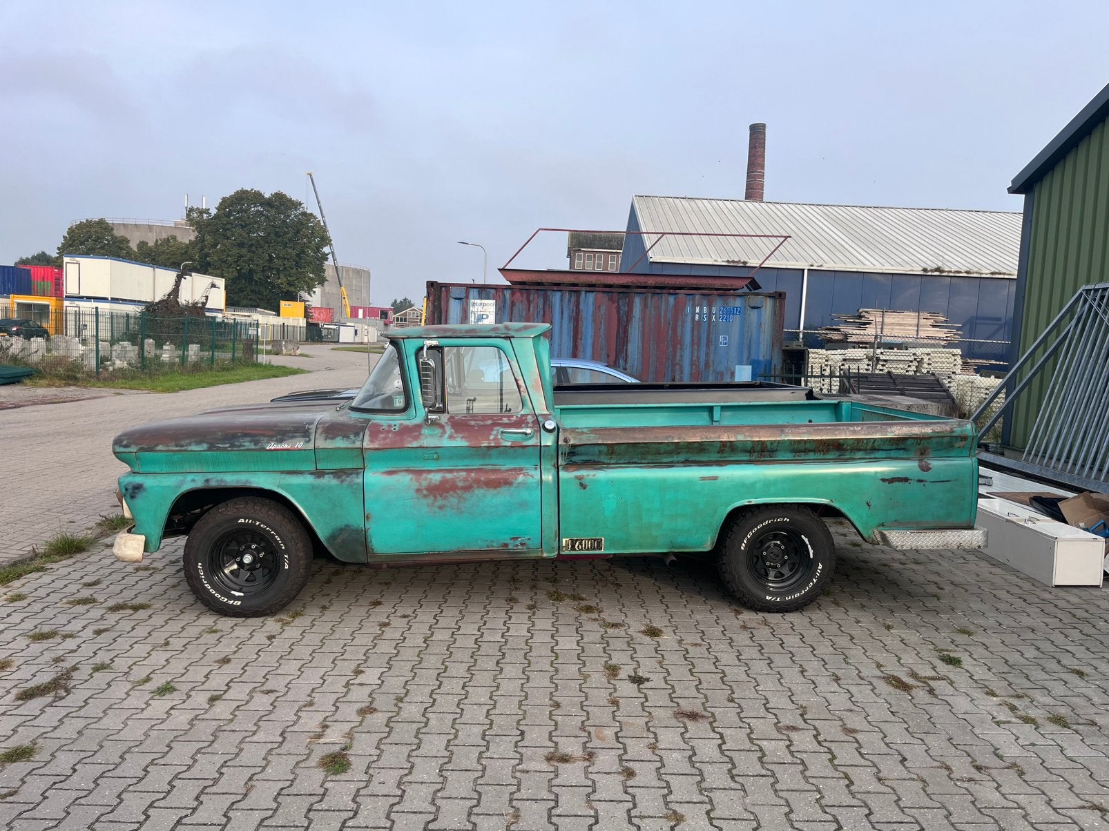 Gezocht oldtimers, Origineel Nederlands, Bedrijf, Vierwielaandrijving, Rood