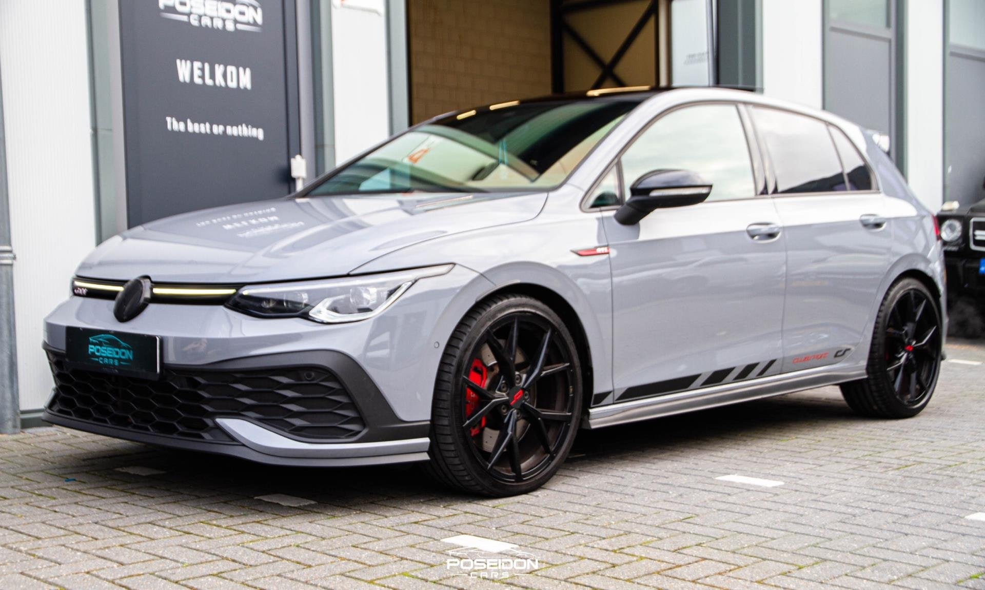 Volkswagen Golf 2.0 TSI GTI CLUBSPORT | PANORAMADAK | HEAD-U, 4 cilinders, 1984 cc, Alcantara, Automatische klimaatregeling
