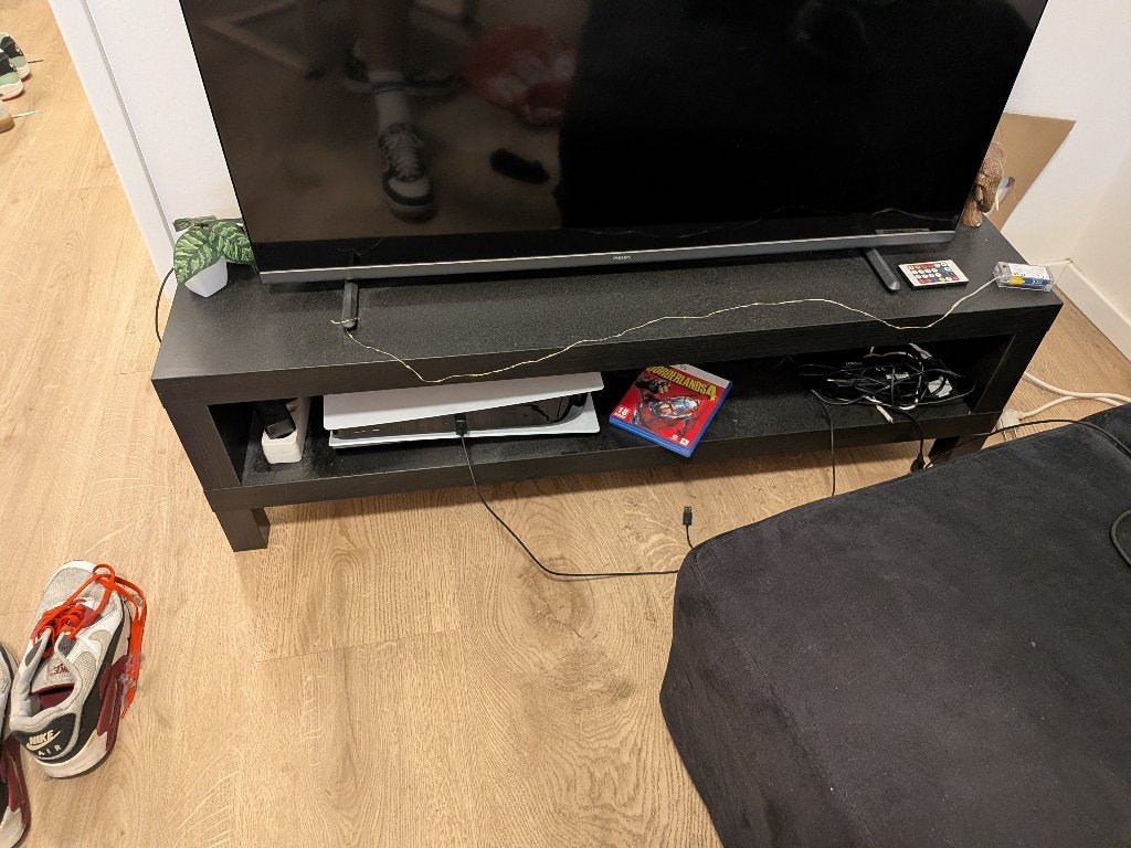 Ikea lack tv meubel, Huis en Inrichting, Ophalen, 50 tot 100 cm, Zo goed als nieuw, Minder dan 100 cm