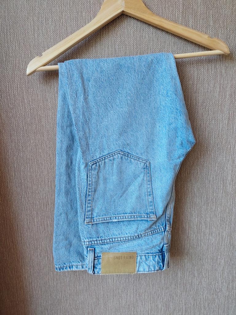 Only & Sons lichtblauwe spijkerbroek maat 28/32, Blauw, W32 (confectie 46) of kleiner, Ophalen of Verzenden, Zo goed als nieuw