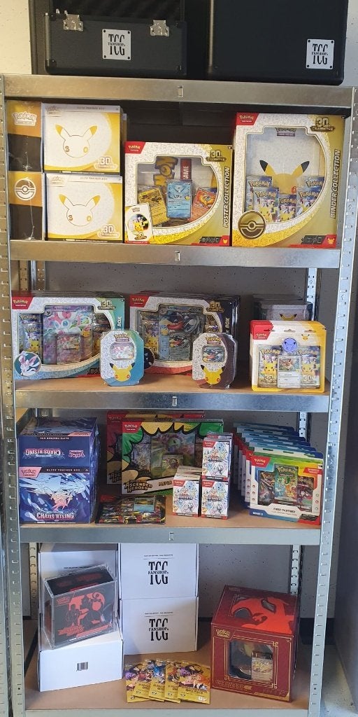 Pokémon Sealed 30th / Etb's, Ex boxen, en meer., Ophalen of Verzenden, Nieuw, Boosterbox, Foil