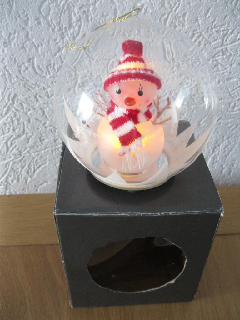 Kerstbal met verlichting Nieuw!, Diversen, Kerst, Verzenden, Nieuw