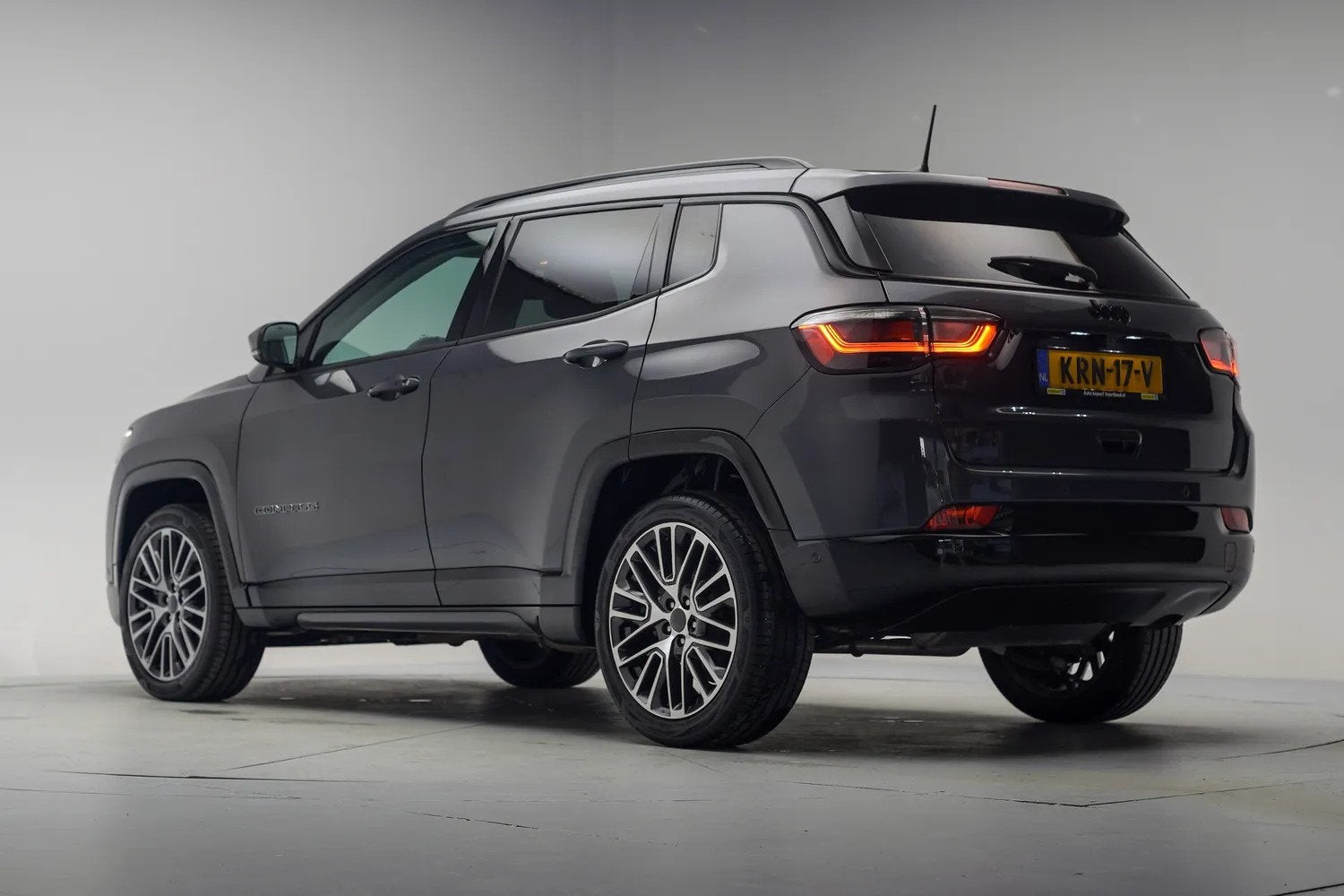 Jeep Compass 1.5 e-Hybrid Summit Aut. [ Adapt.cruise Camera, Gebruikt, 4 cilinders, 1469 cc, SUV of Terreinwagen