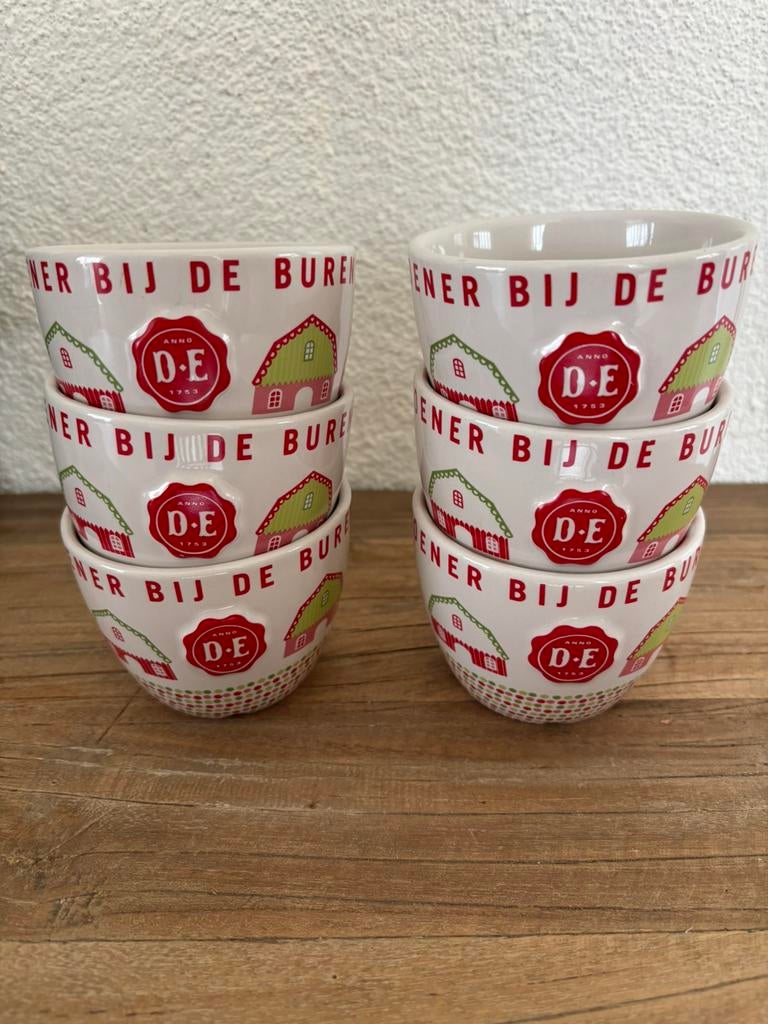 6 mokken van Douwe Egberts, Ophalen of Verzenden, Zo goed als nieuw, Overige stijlen, Kop(pen) en/of Schotel(s)