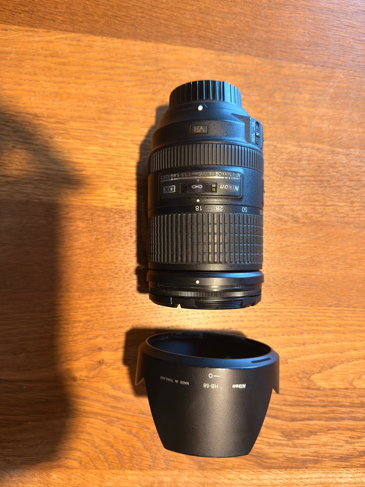 Nikon AF-S DX Nikkor 18-300mm f/3.5-5.6G ED VR lens, Audio, Tv en Foto, Fotografie | Lenzen en Objectieven, Autofocus, Overige typen