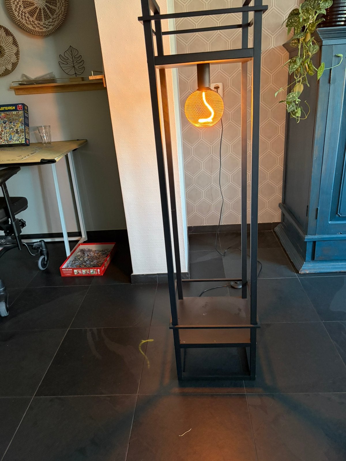 Prachtige industriële vloerlamp, Ophalen, Zo goed als nieuw