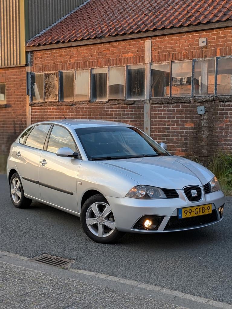 Nette Seat Ibiza, APK tot 2027 / 5 deurs / Goed onderhouden., Auto's, Voorwielaandrijving, 1069 kg, Zwart, 4 cilinders