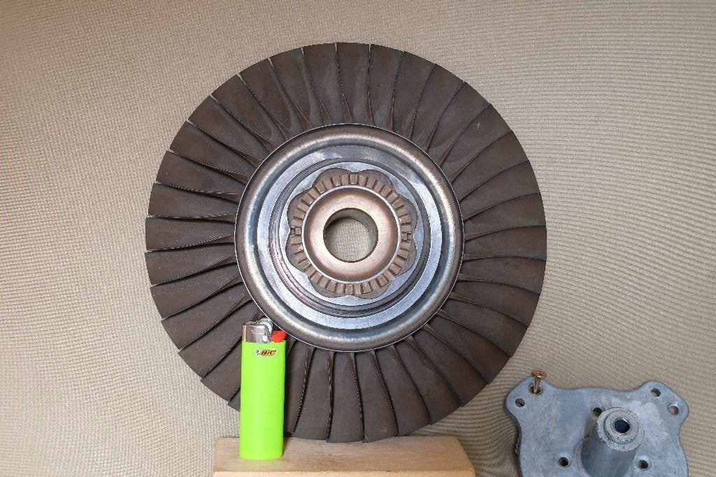 Turbinebladrotor uit een vliegtuigmotor, Verzamelen, Ophalen of Verzenden, Gebruikt, Overige typen