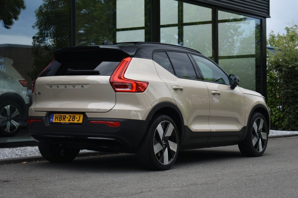 Volvo EX40 Extended Range Ultra 252pk/82kWh | Climate | Geti, Auto's, Automaat, Volvo Selected Used Cars, 24 maanden, Origineel Nederlands