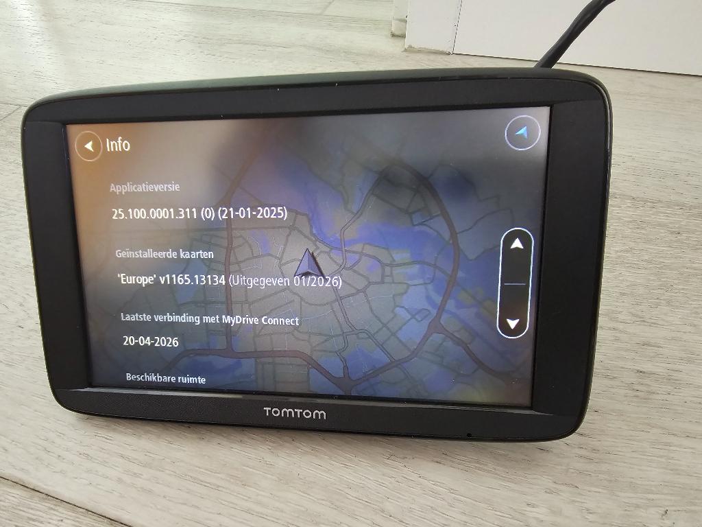 TomTom Via 62, Auto diversen, Autonavigatie, Ophalen of Verzenden, Zo goed als nieuw
