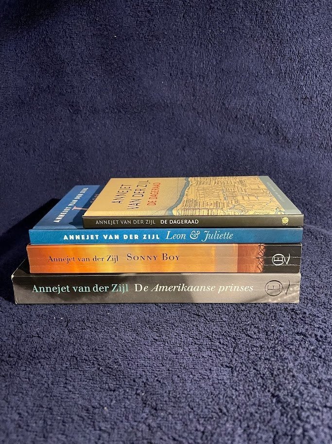 4 Boeken van Annejet van der Zijl., Ophalen of Verzenden, Gelezen, Annejet van der Zijl., Nederland