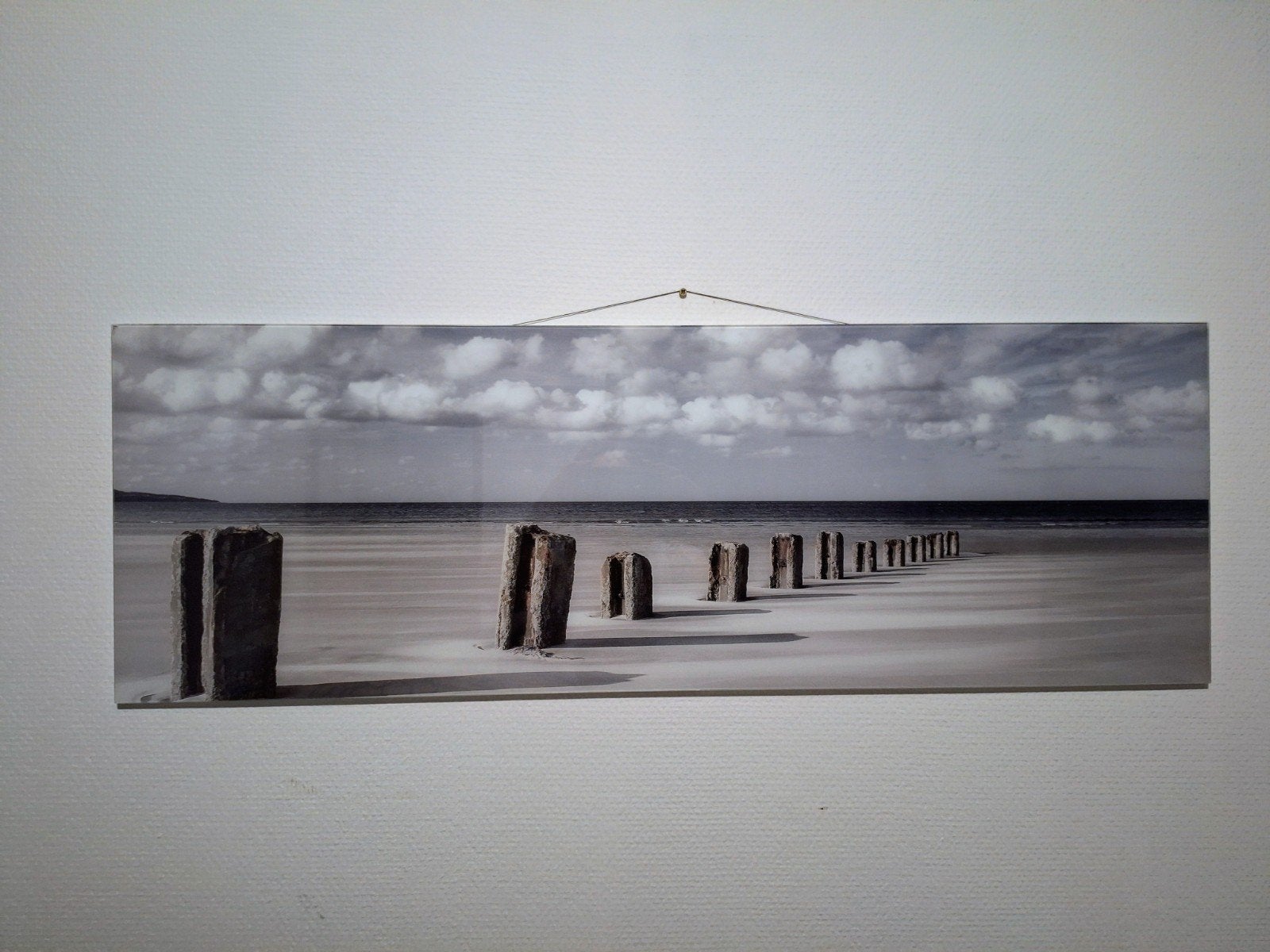 Glaspaneel Zwart-wit Foto Strand met Palen 98x33 cm, Ophalen, Gebruikt, 75 tot 100 cm, Foto of Poster