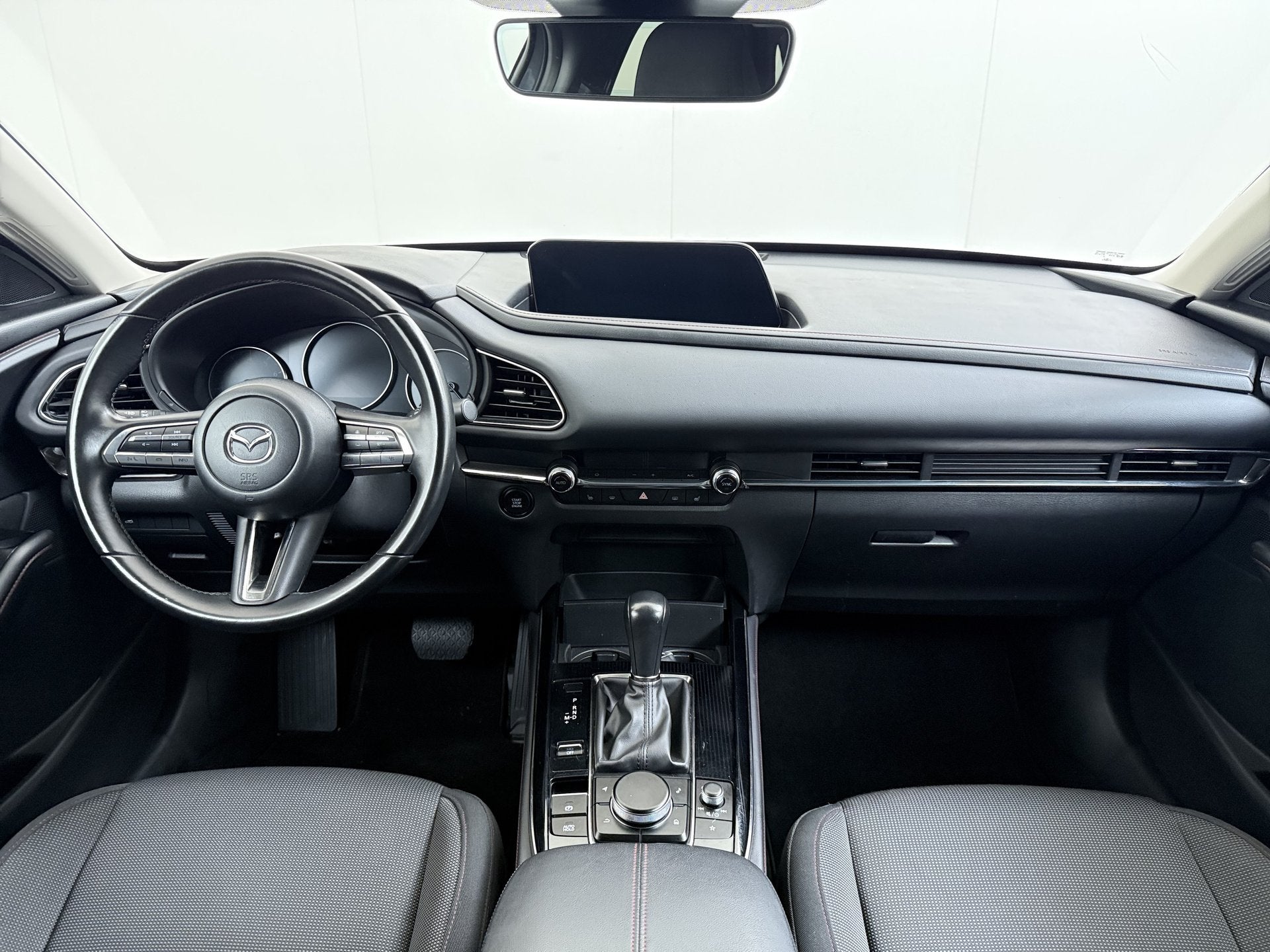 Mazda CX-30 2.0I 187PK M.Hybrid Automaat Trekhaak Adap.Cruis, Auto's, Stof, Gebruikt, Origineel Nederlands, SUV of Terreinwagen