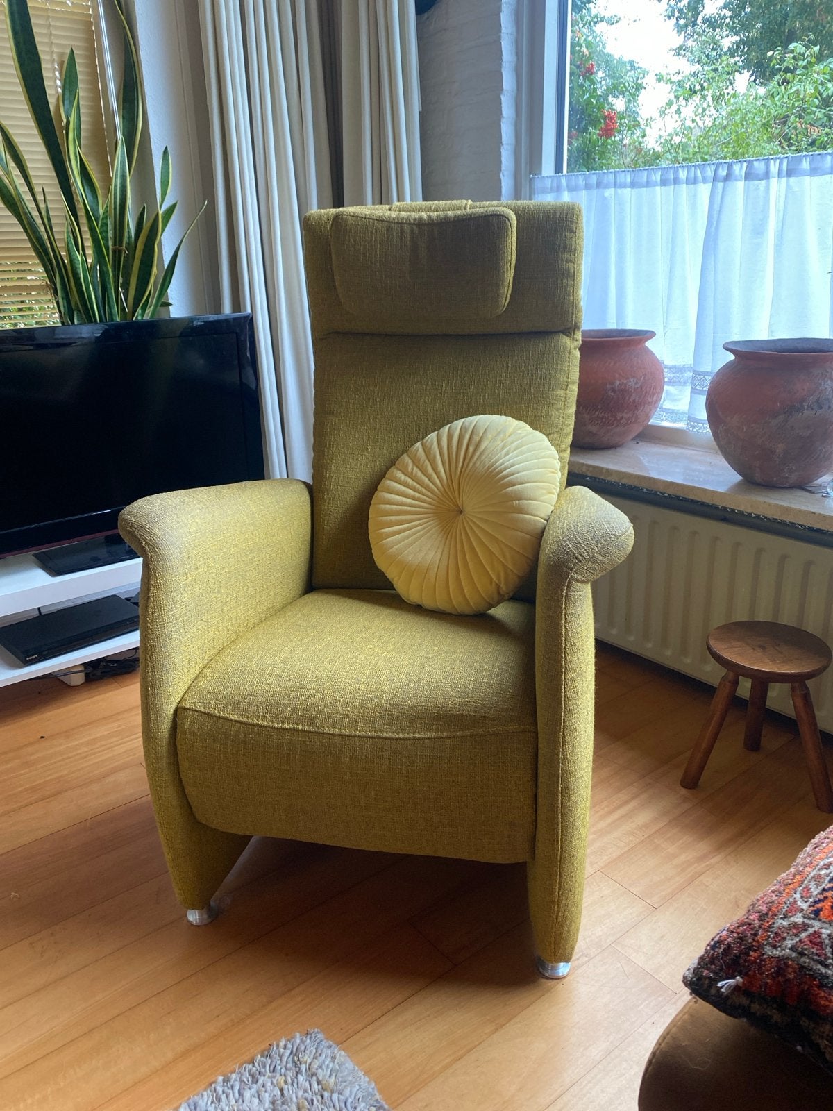 Comfortabele Montel relaxfauteuil. Electrisch, Huis en Inrichting, Ophalen, Gebruikt, Stof, 75 tot 100 cm