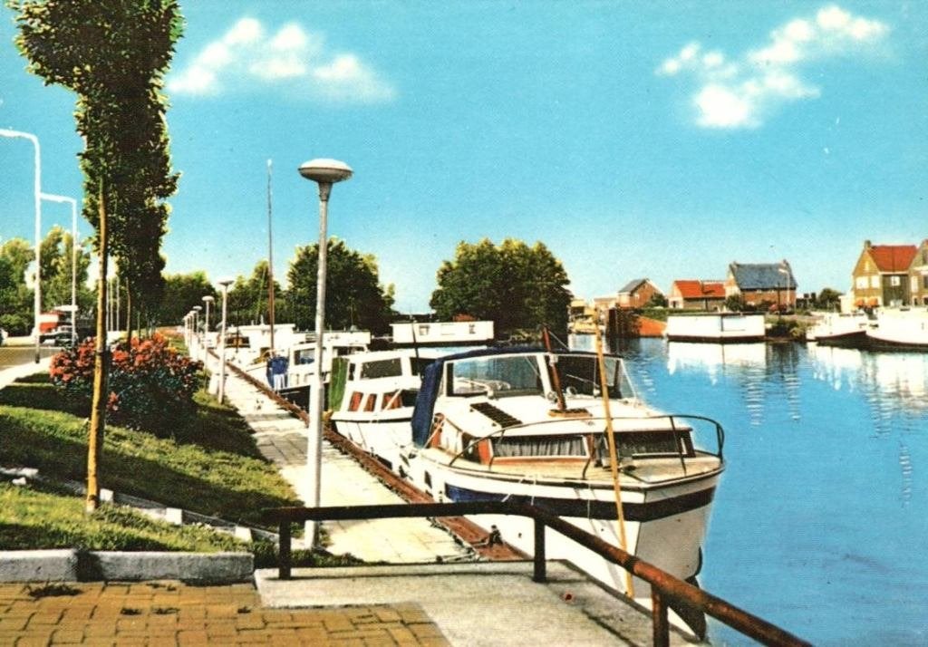 Genemuiden (Zld) Jachthaven 1976., Ophalen, 1960 tot 1980, Gelopen, Zeeland