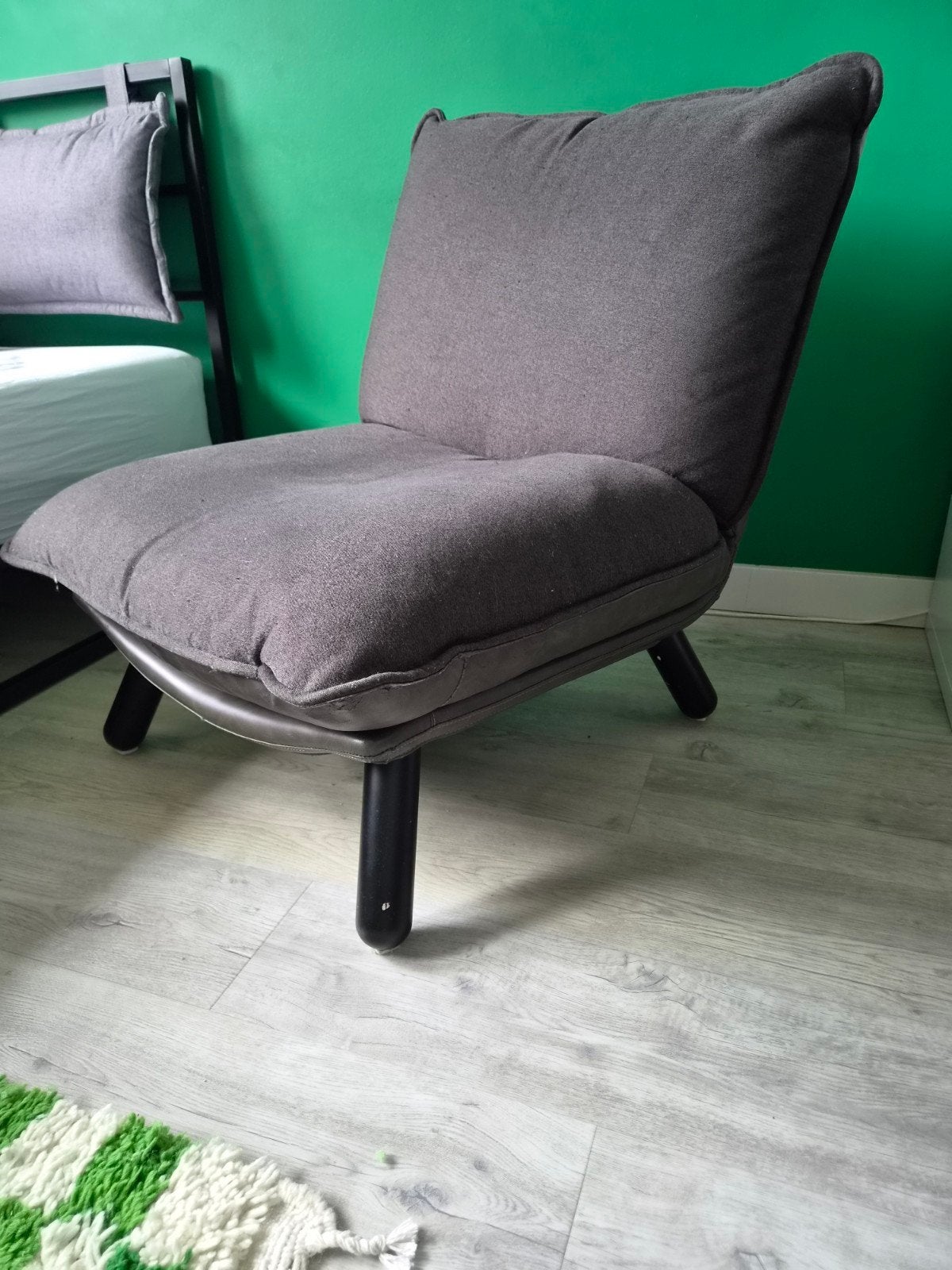 Zuiver stoel - Grijs /zwart - Gebruikt, Huis en Inrichting, Stoelen, Ophalen, Gebruikt, Zwart, Leer