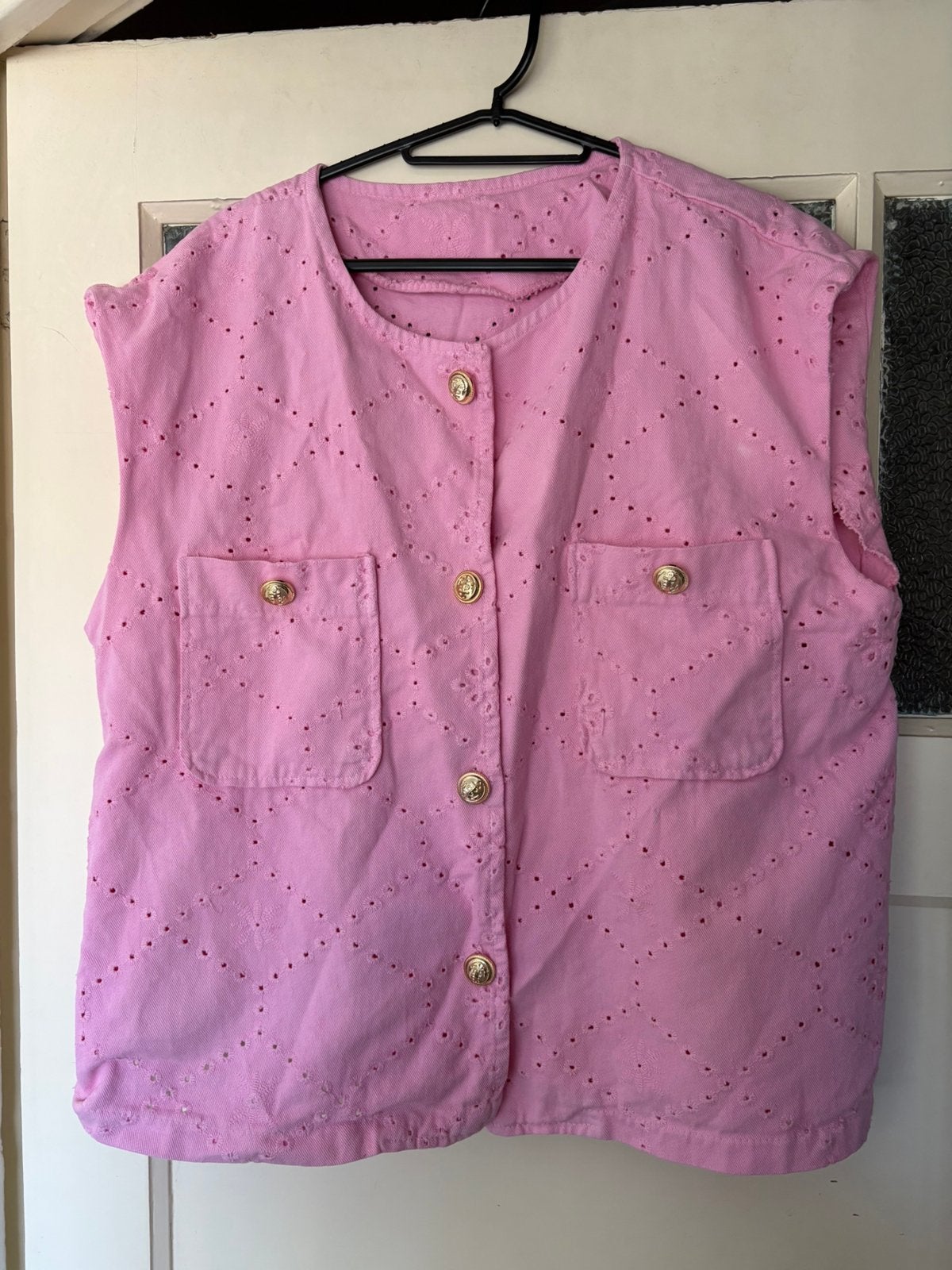 Mooi nieuw mouwloos broderie jasje one size, Ophalen of Verzenden, Nieuw