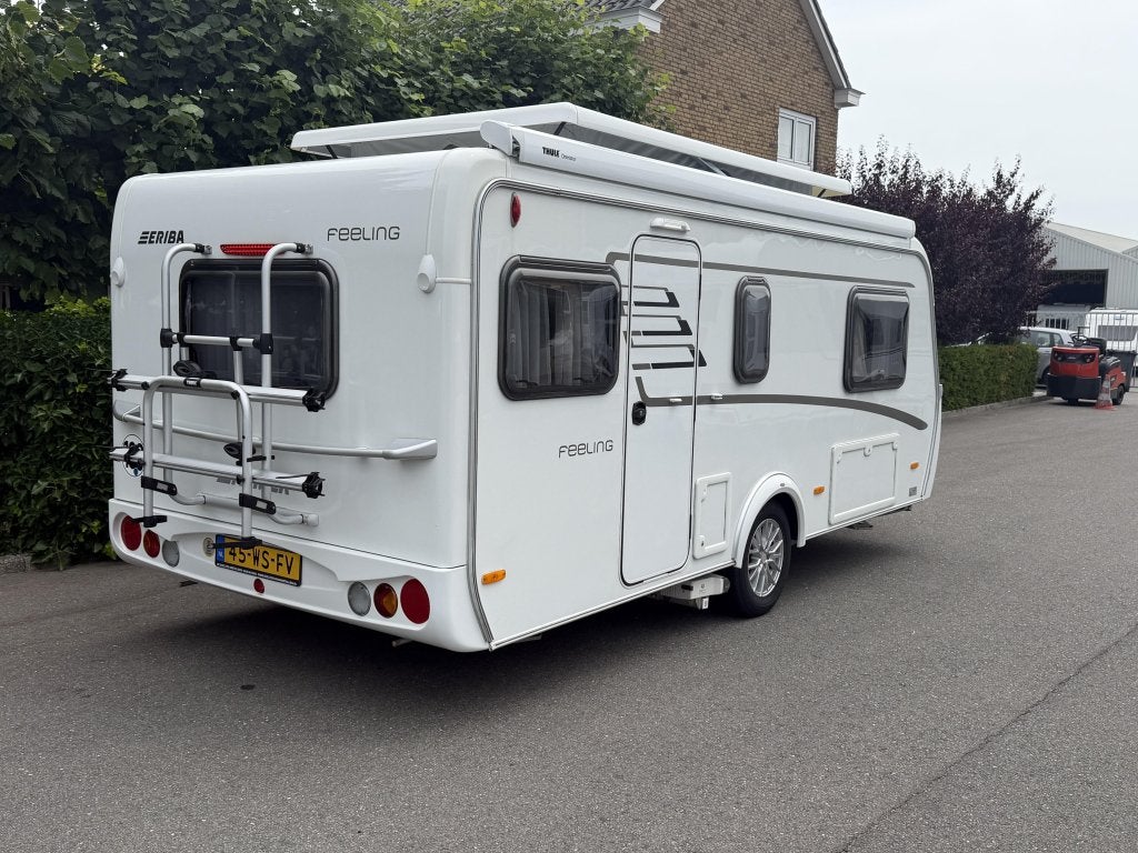 Eriba Feeling 470 Mover,Thule 6300,Fietsdr., Dwarsbed, Standaardzit, Bedrijf, 4 tot 5 meter