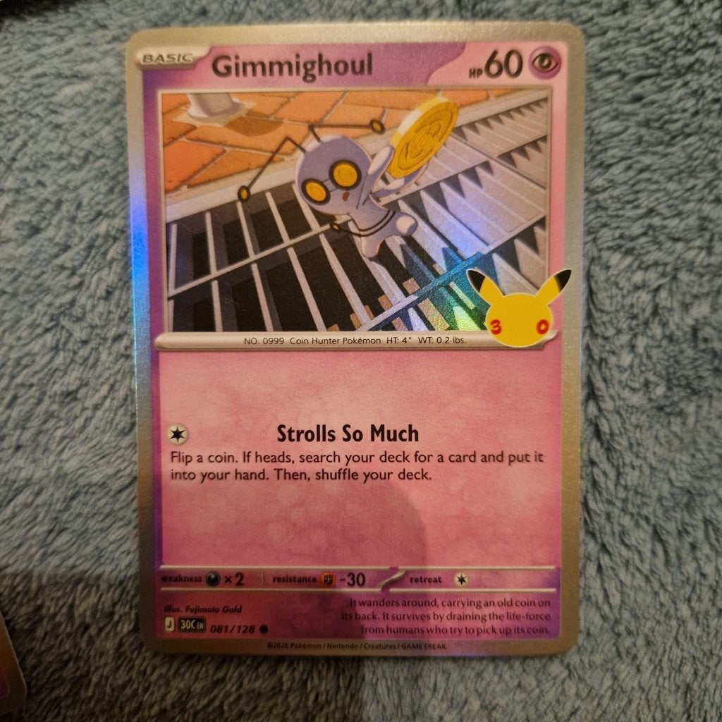 Gimmighoul 081/128 Pokémon 30th Celebration holo, Ophalen of Verzenden, Zo goed als nieuw, Losse kaart, Foil