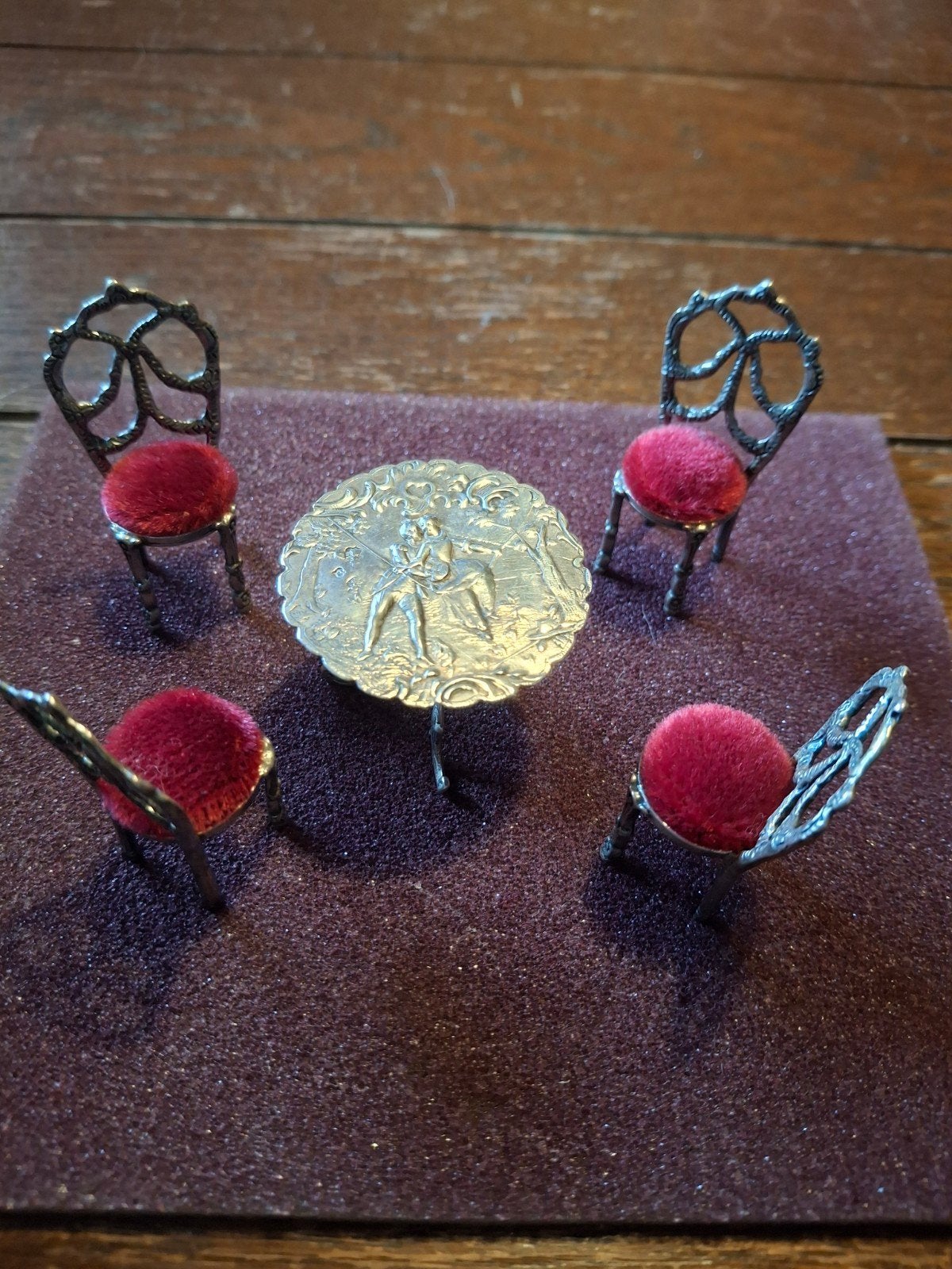 zilveren  miniatuur  tafel met 4 stoelen, Ophalen of Verzenden