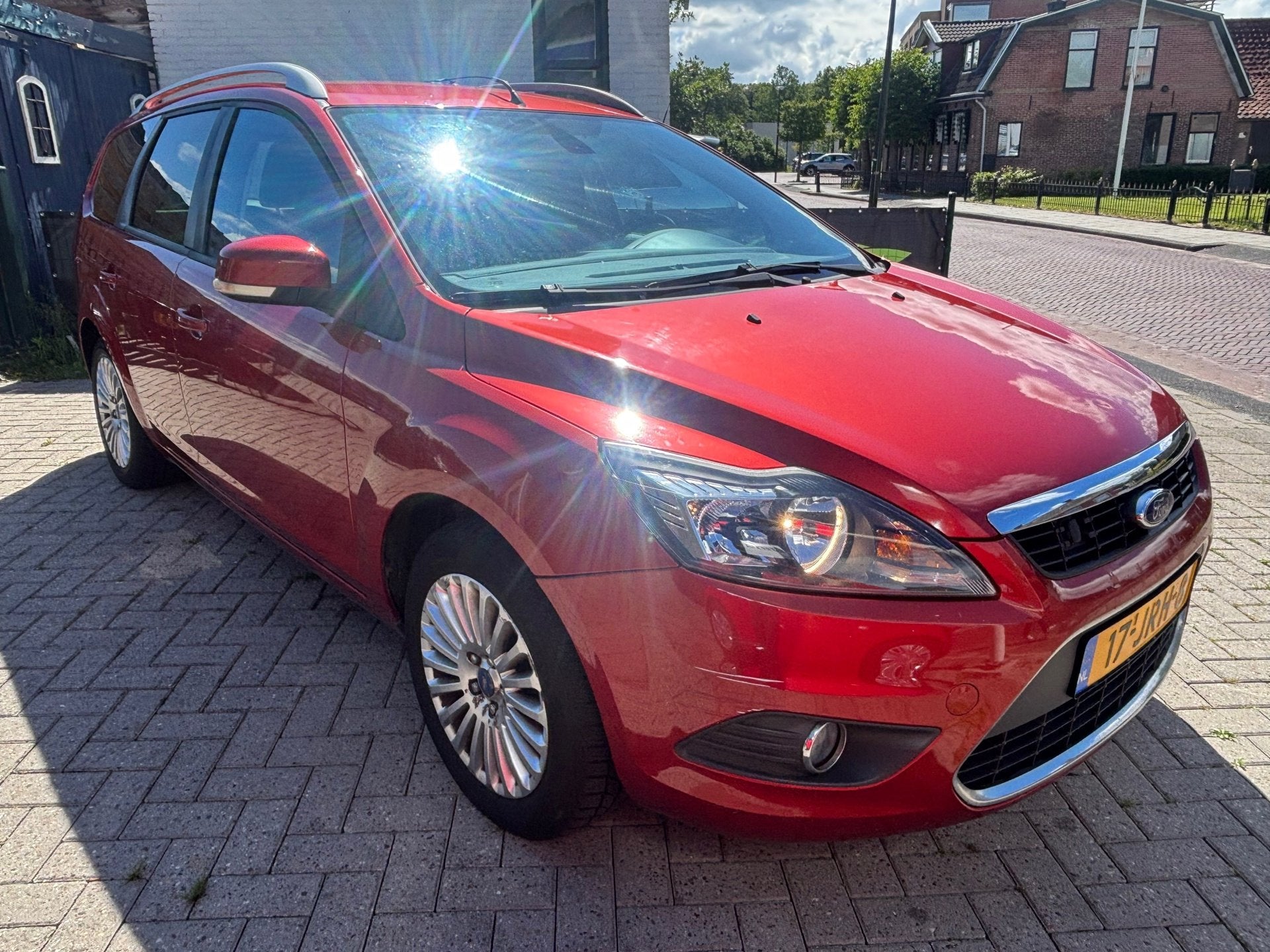 Ford Focus Wagon 1.8 Titanium Flexi Fuel | koopje met lange, Auto's, Ford, 125 pk, 4 cilinders, Overige brandstoffen, Euro 4