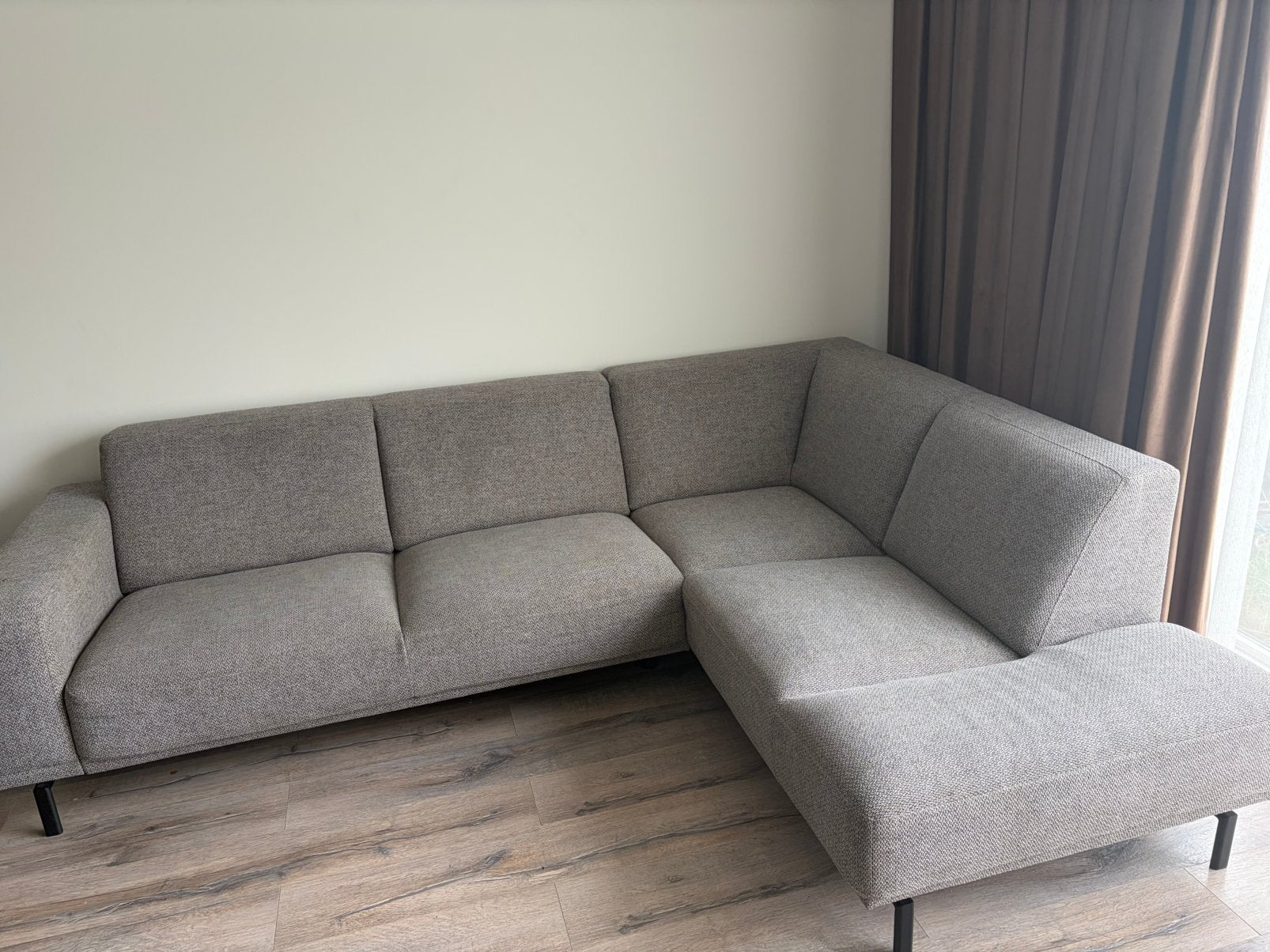 Montel Grijze Hoekbank en Fauteuil met Zwarte Poten, Ophalen, 125 cm of meer, Zo goed als nieuw, Stof