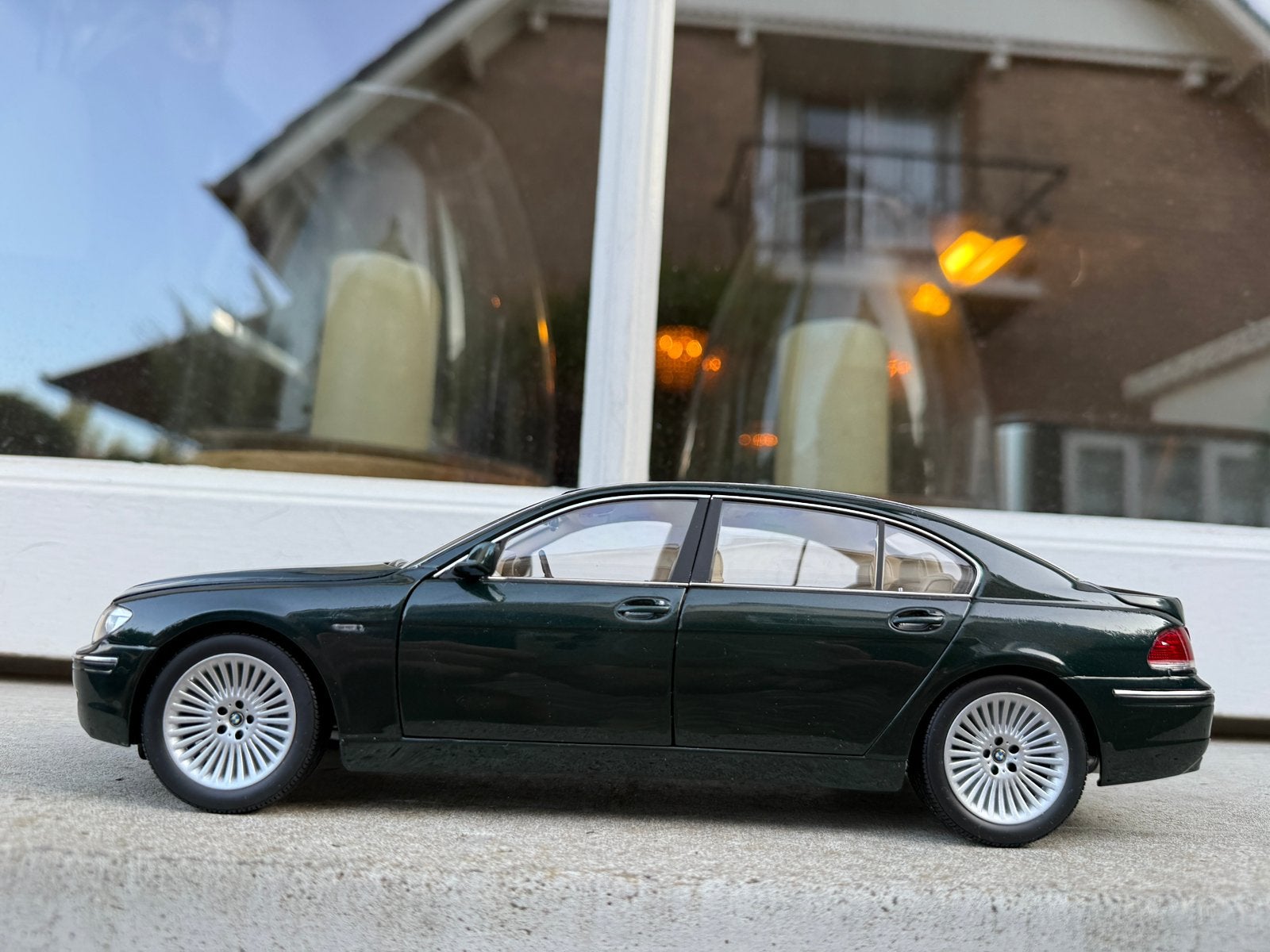 1:18 BMW E66 760Li 7-serie Individual groen 2005 Kyosho, Kyosho, Auto, Ophalen of Verzenden, Zo goed als nieuw