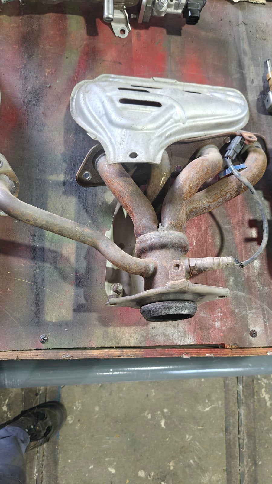 toyota Auris 1.8 hybrid 2015 exhaust manifold, Ophalen of Verzenden, Gebruikt, Toyota