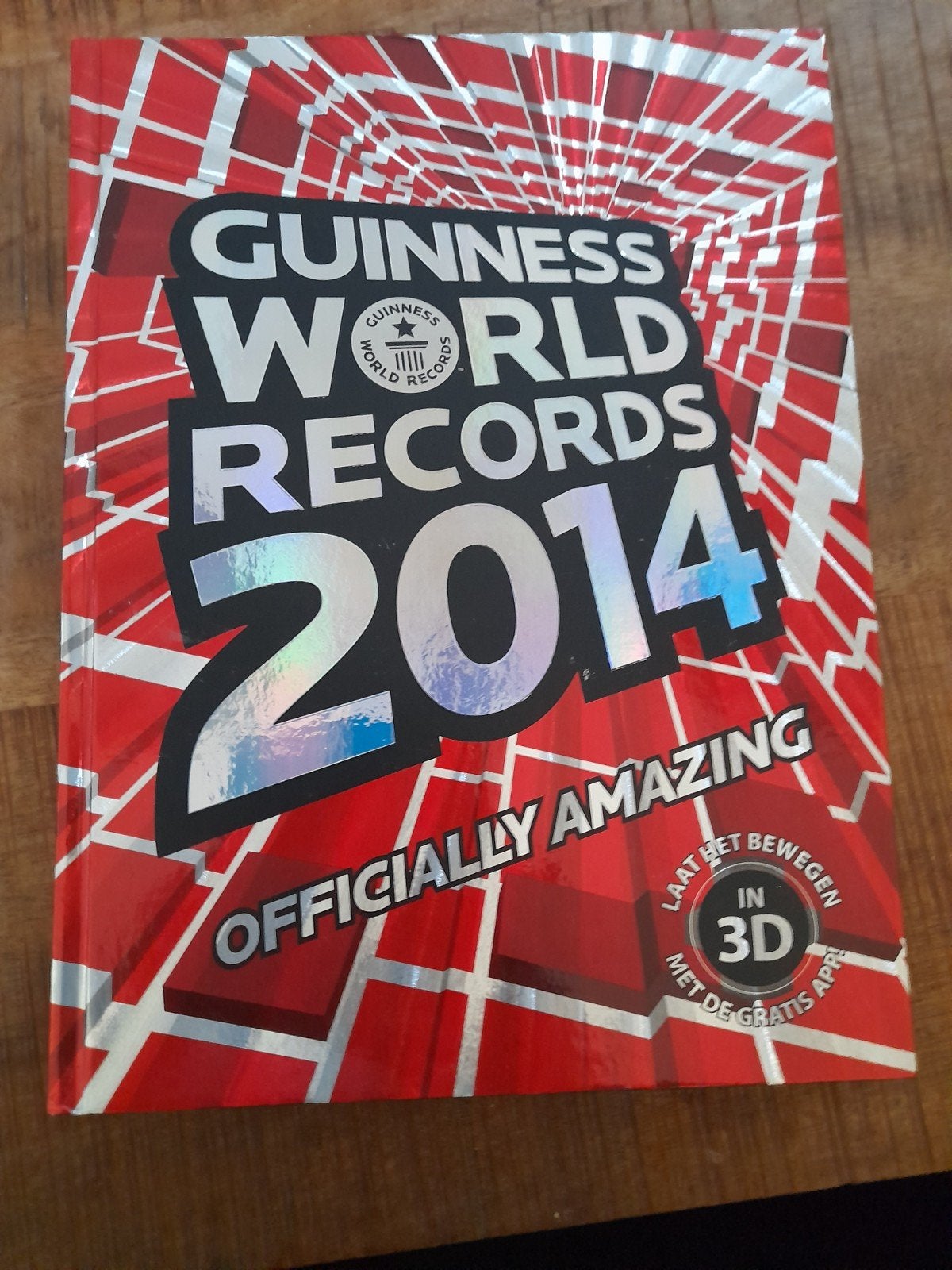 Guinness World Records 2014 - Officieel Amazing Boek, Ophalen of Verzenden, Gelezen, Guinness World Records Limited, Wereld overig