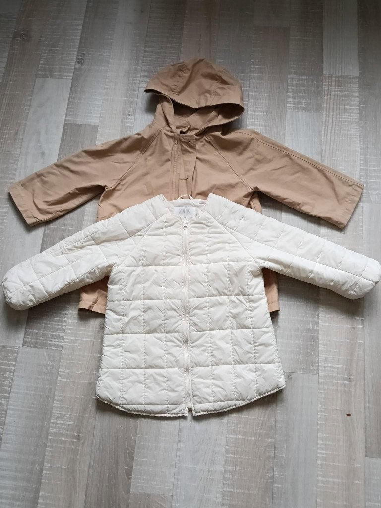 Zara beige trenchcoat & binnenvest maat 110, Kinderen en Baby's, Kinderkleding | Maat 110, Jongen of Meisje, Ophalen of Verzenden