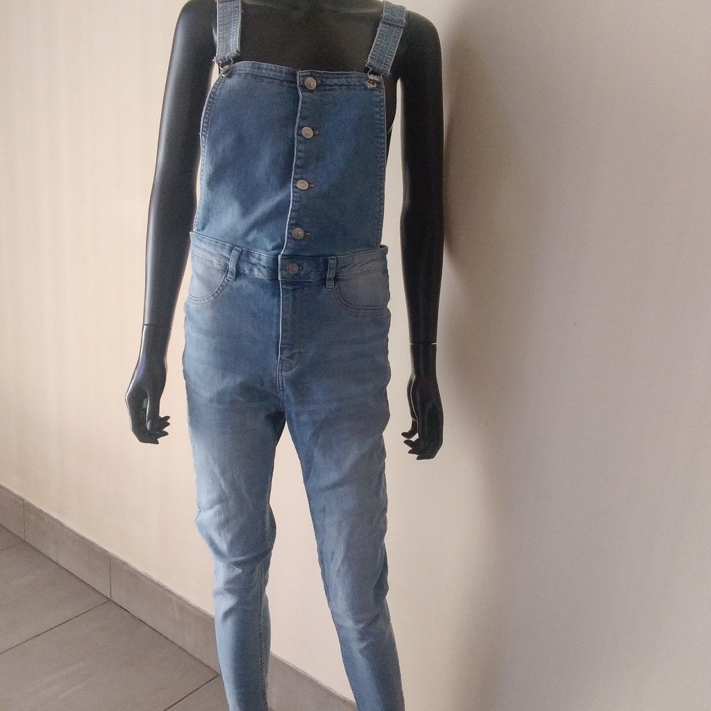 Zeer mooie jeans salopette. Devided, Kleding | Dames, Zo goed als nieuw, Maat 38/40 (M), Jeans salopette. Devided, Verzenden