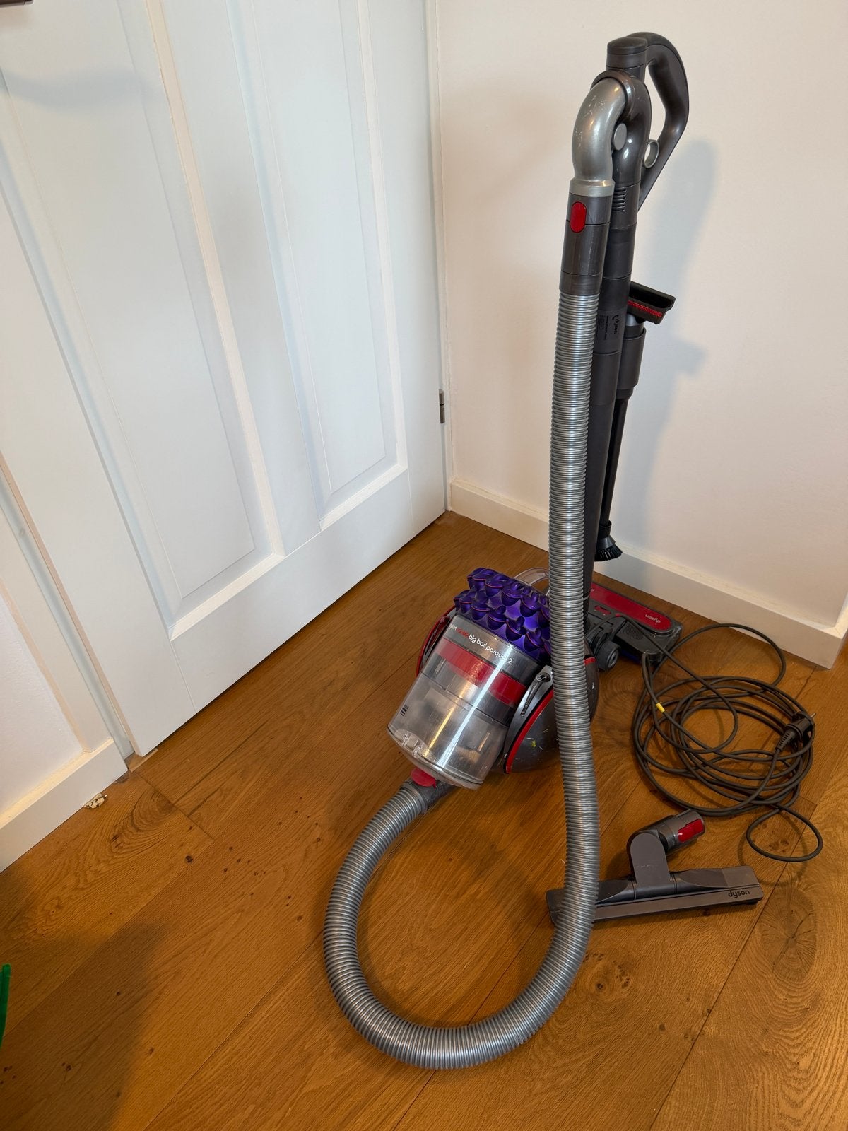 Foto 5 van Dyson Cinetic Big Ball Parquet 2 Sledestofzuiger