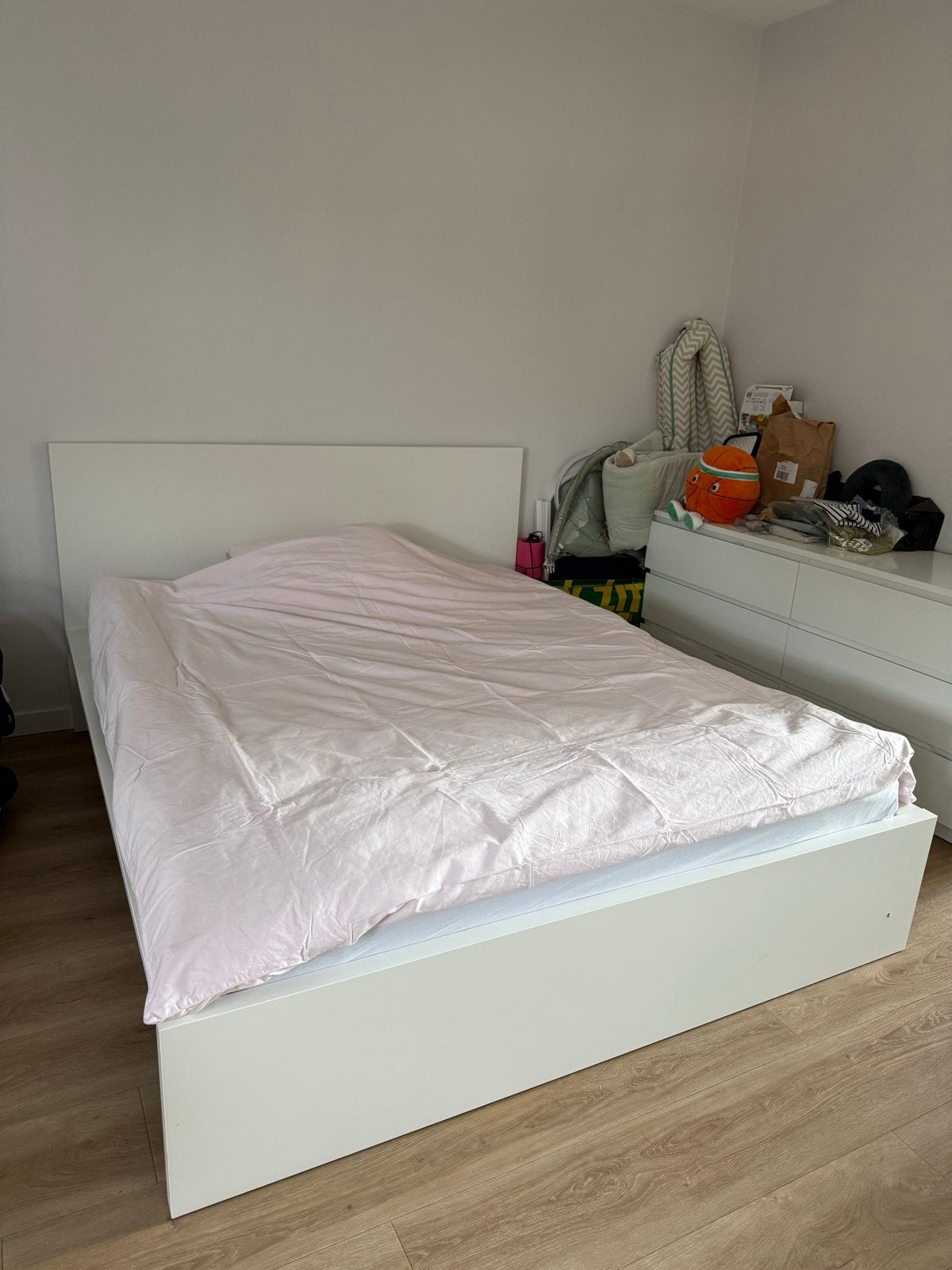 MALM bed incl Morgedal matras 160x200 cm, Ophalen, Wit, Tweepersoons, Zo goed als nieuw